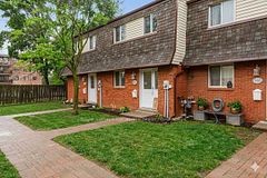 590 Tenth Street, Collingwood, ON, exterior