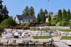 11 Lake Avenue, Puslinch, ON, exterior