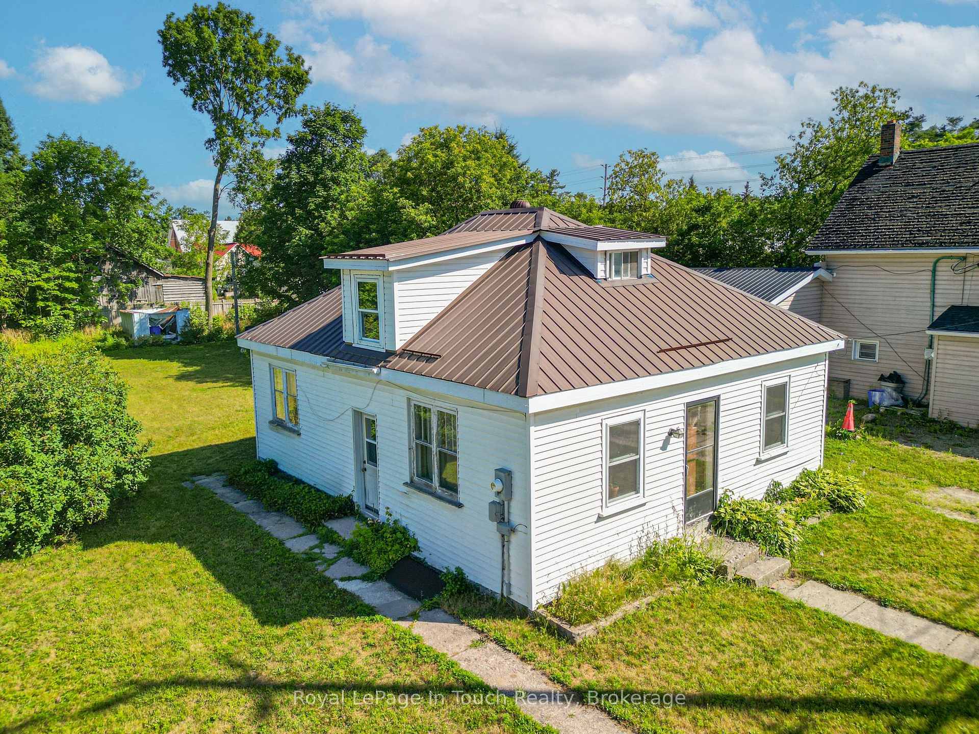 8 Conc 5 Road W, Tiny, ON, exterior