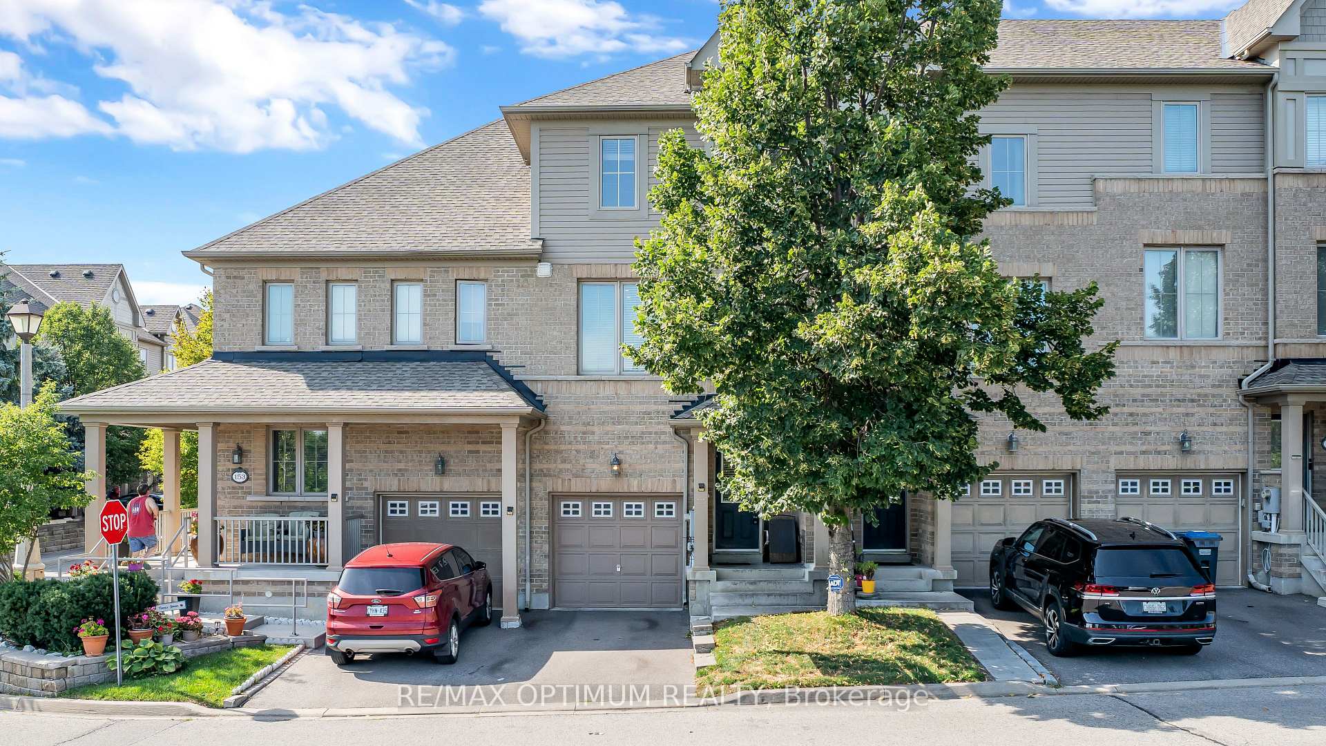 151 Cedar Lake Crescent, Brampton, ON, exterior