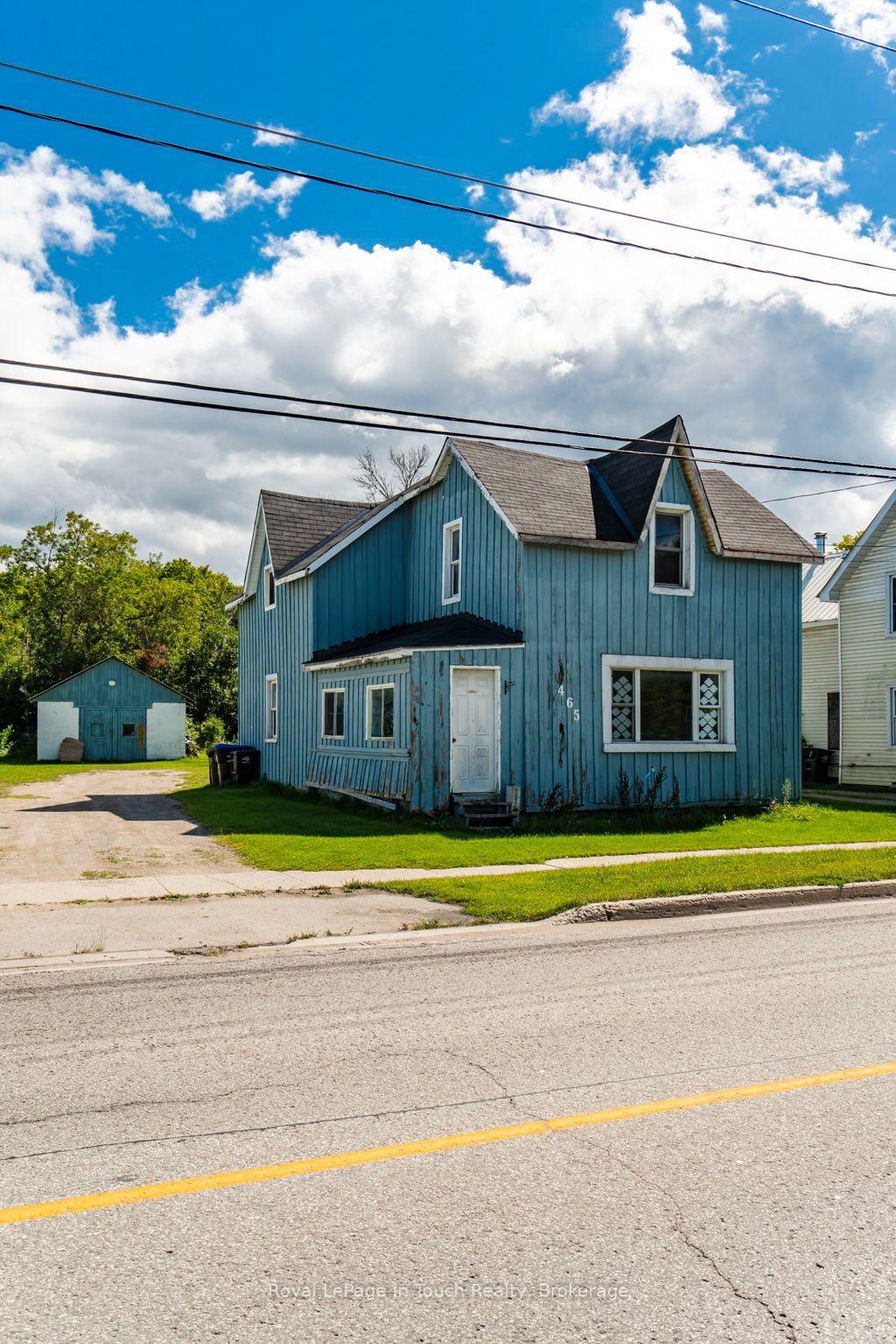 465 William Street, Tay, ON, exterior