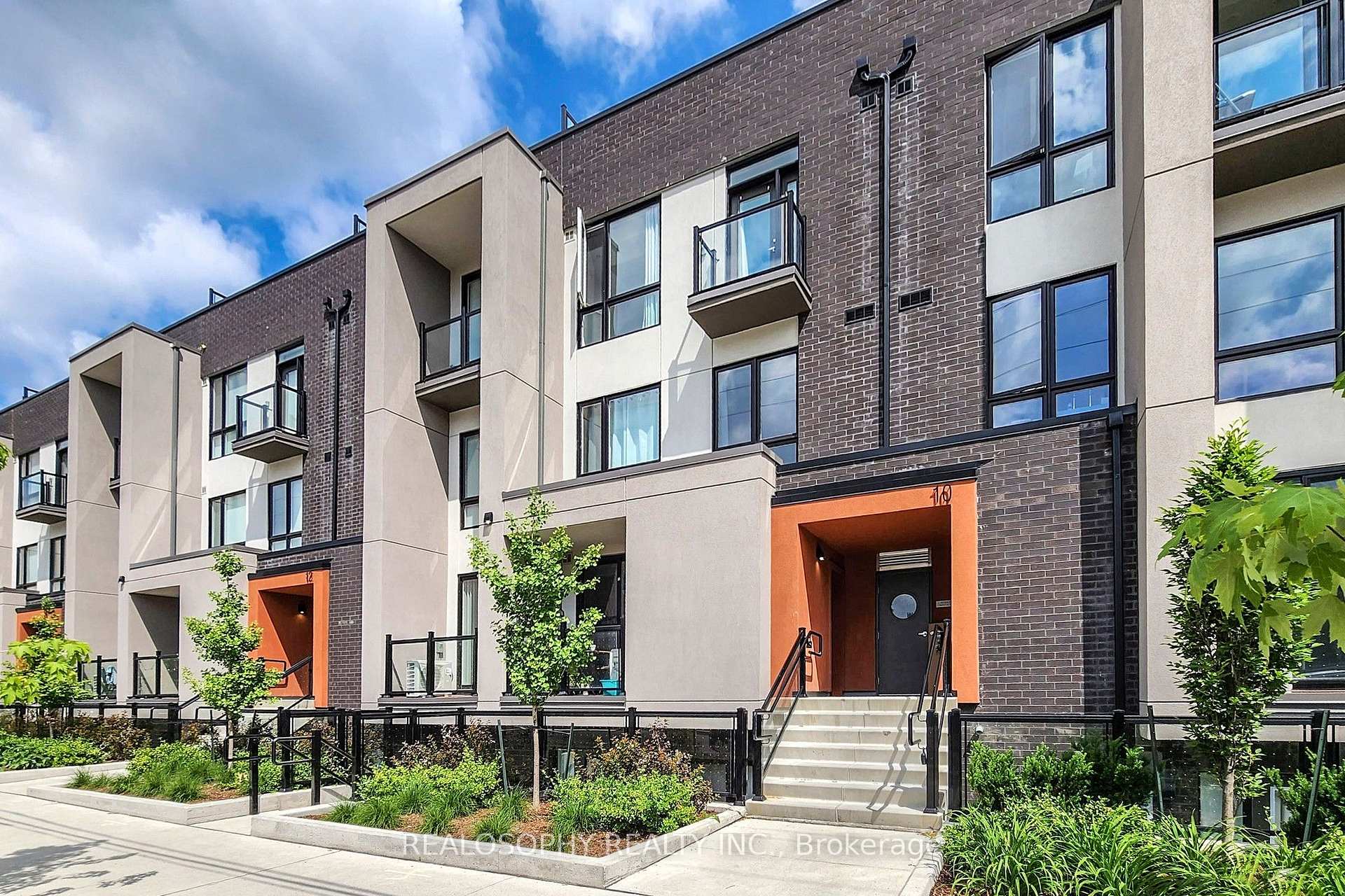 8 - 10 Marquette Avenue, Toronto C04, ON, exterior