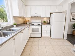 24 - 414 Stone Road, Guelph, ON, exterior