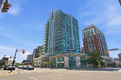 1302 - 360 Pearl Street, Burlington, ON, exterior