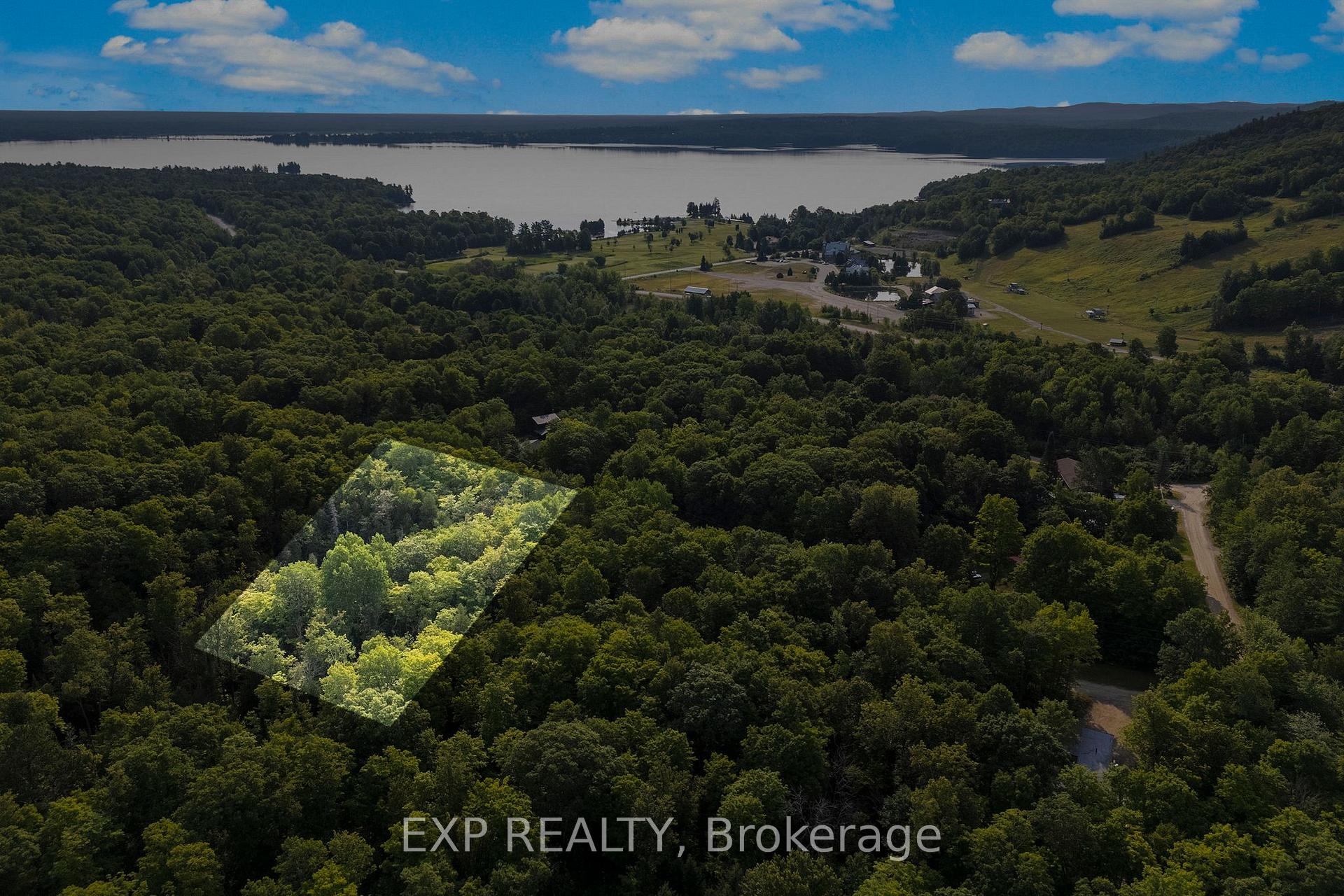 003 Crestview Drive, Greater Madawaska, ON, exterior