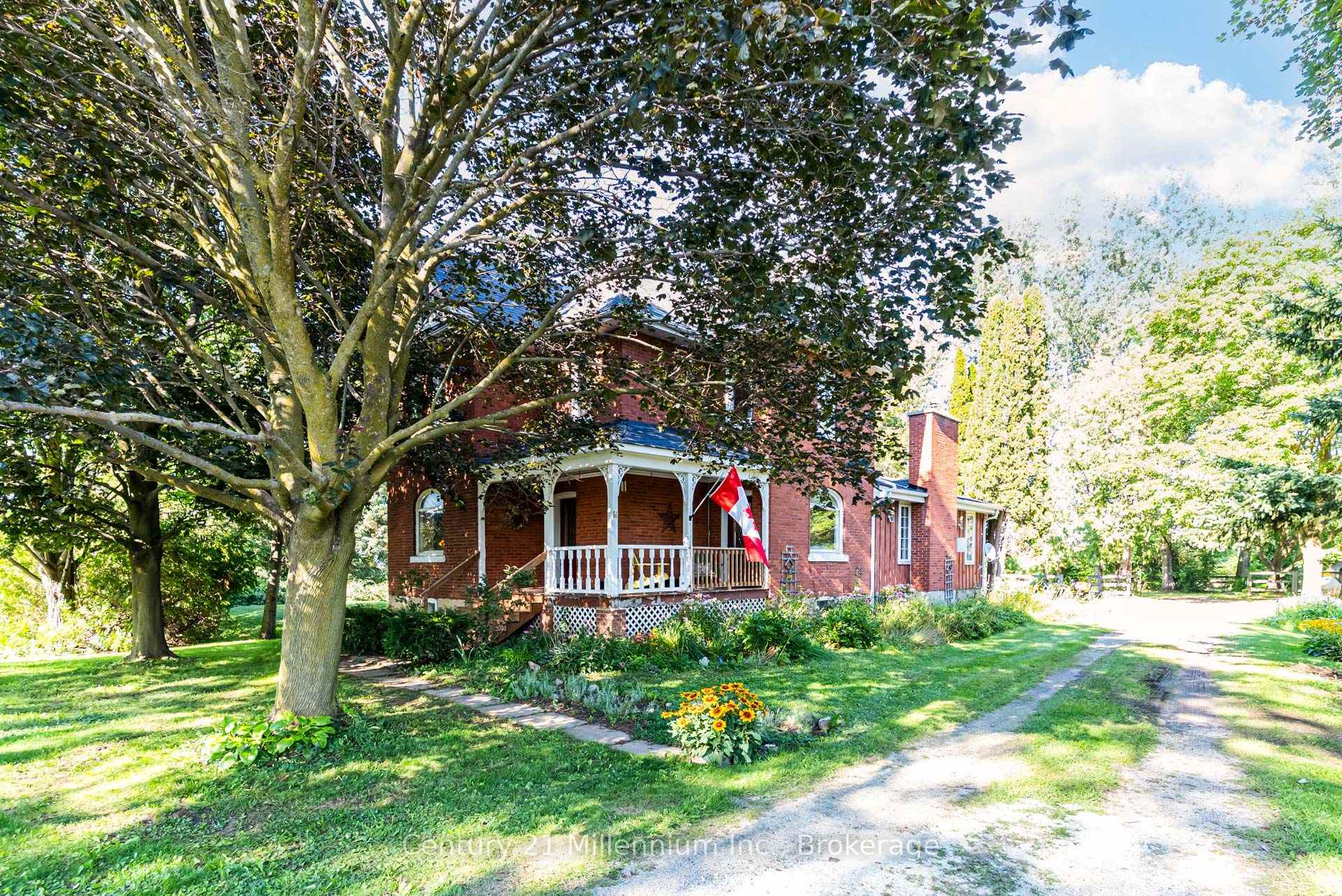 1851 6 Concession N, Clearview, ON, exterior