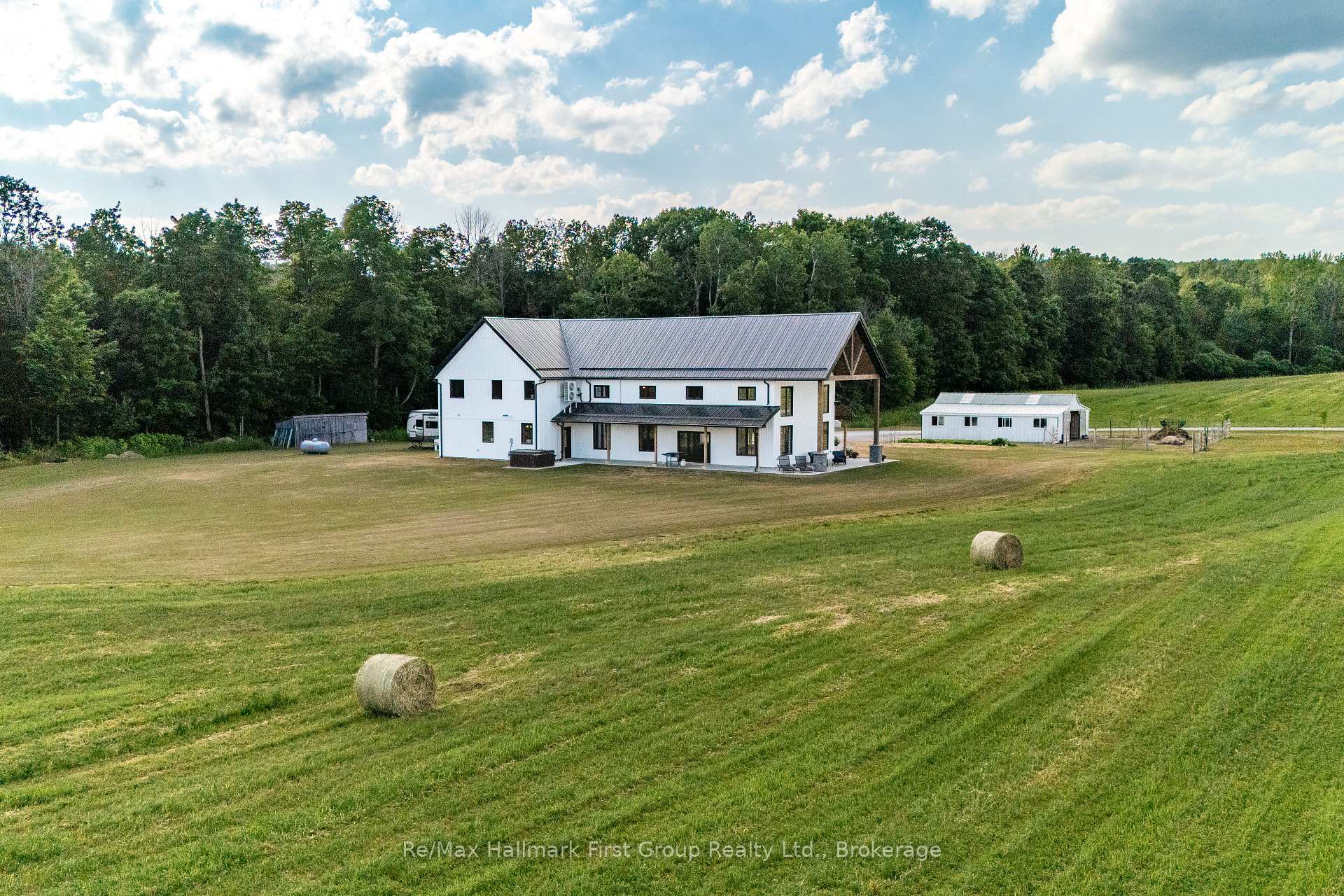 708 Scriver Road, Brighton, ON, exterior