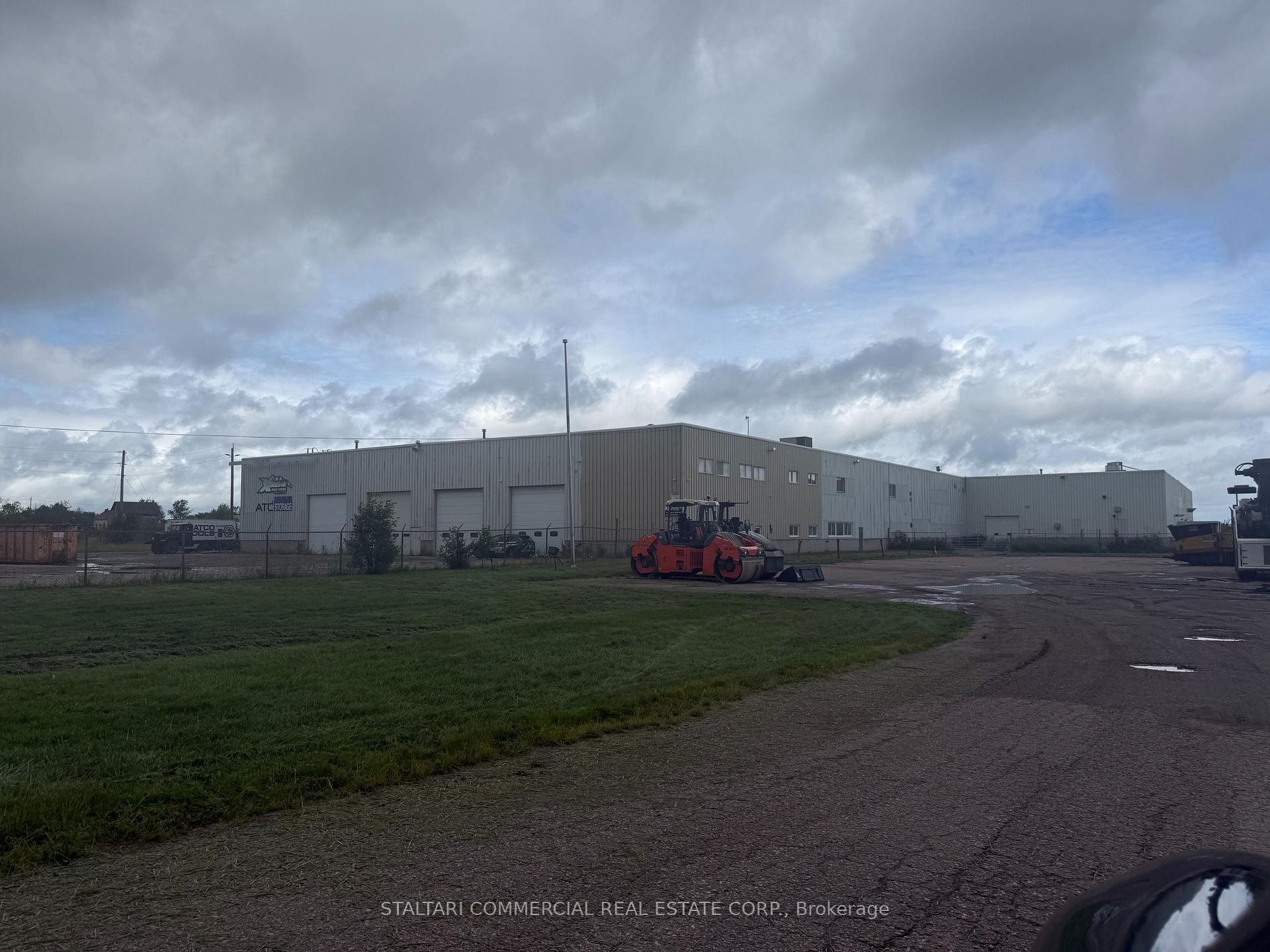 1600 greenwood Road E, Whitewater Region, ON, exterior