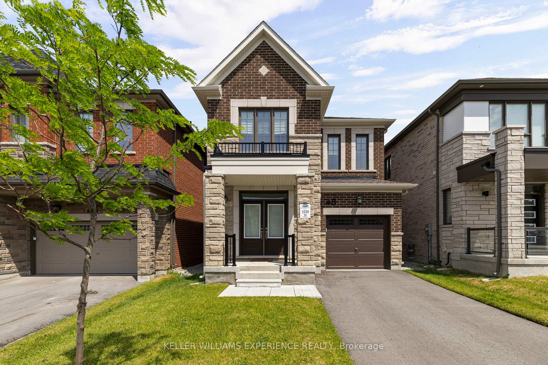 48 Mcbride Trail, Barrie, ON, exterior
