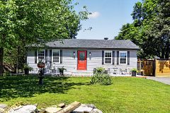 184 James Street, Mississippi Mills, ON, exterior