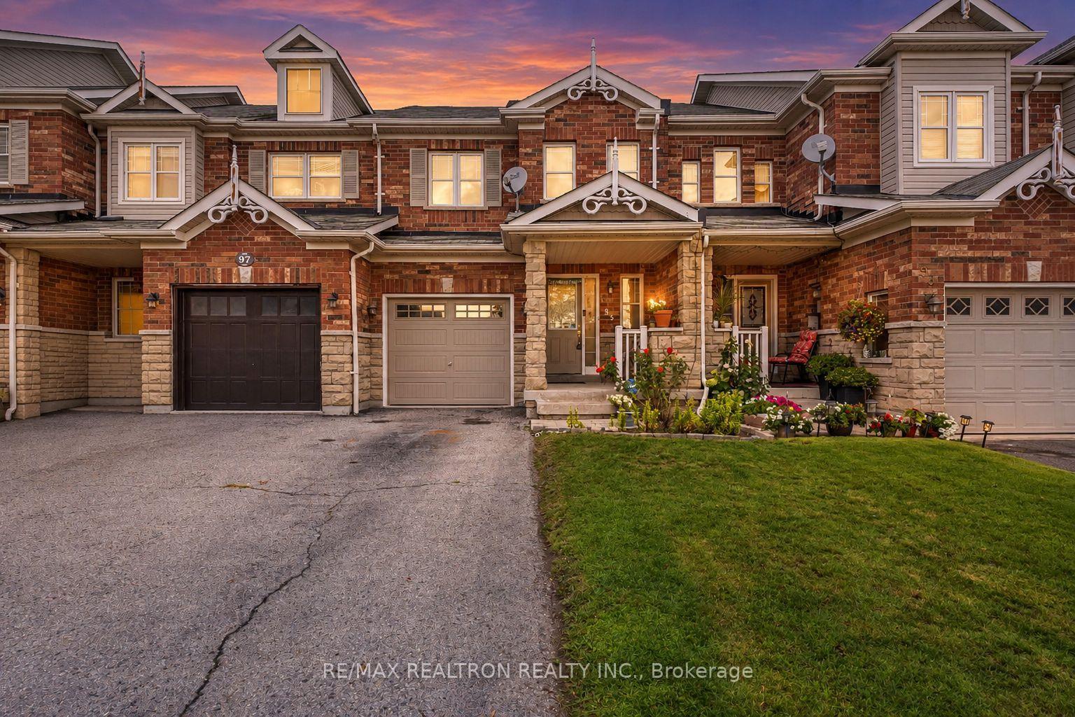 95 Beer Crescent, Ajax, ON, exterior