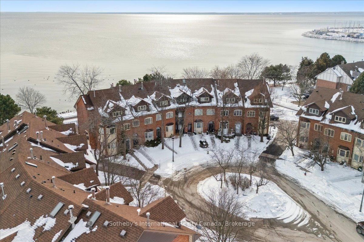 10 Southwind Terrace, Oakville, ON, exterior