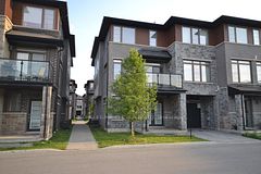 159 - 30 Times Square Boulevard, Hamilton, ON, exterior
