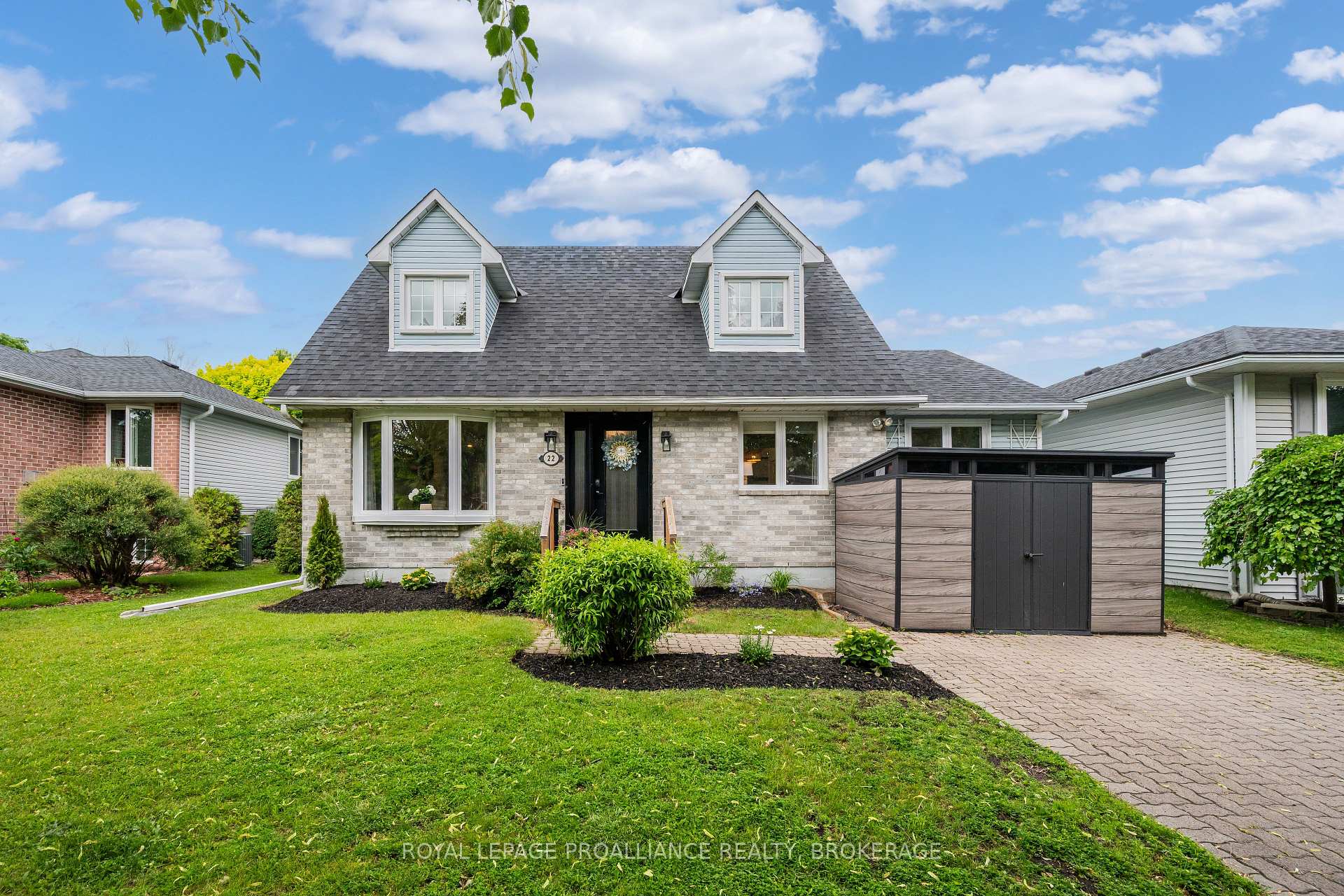 22 Heritage Drive, Loyalist, ON, exterior