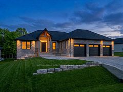5 Jean Miller Court, Springwater, ON, exterior