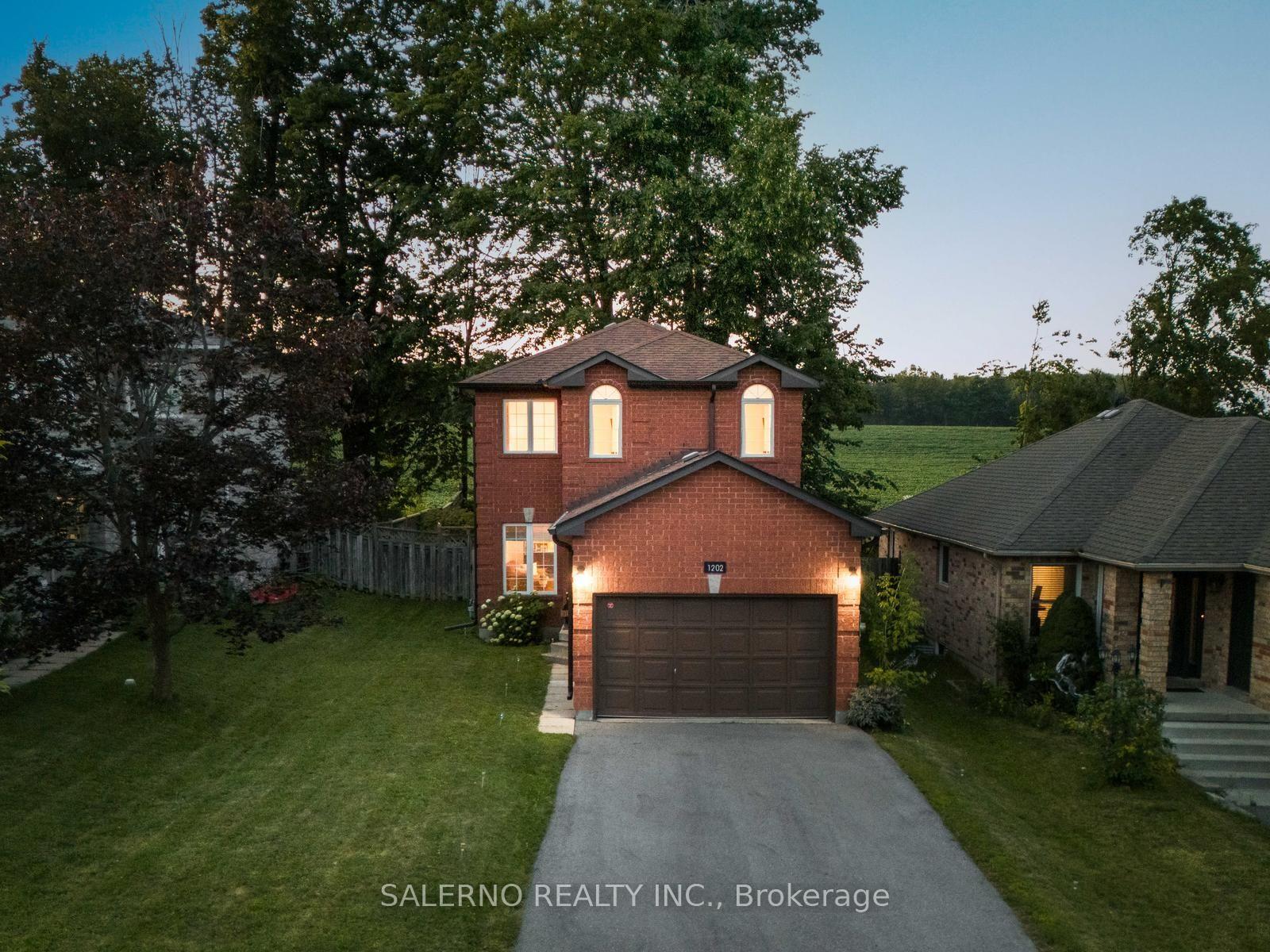 1202 Leslie Drive, Innisfil, ON, exterior