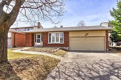 44 Rutledge Avenue, Newmarket, ON, exterior