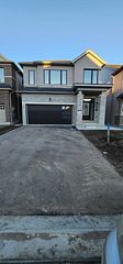 26 Prudhoe Terrace, Barrie, ON, exterior