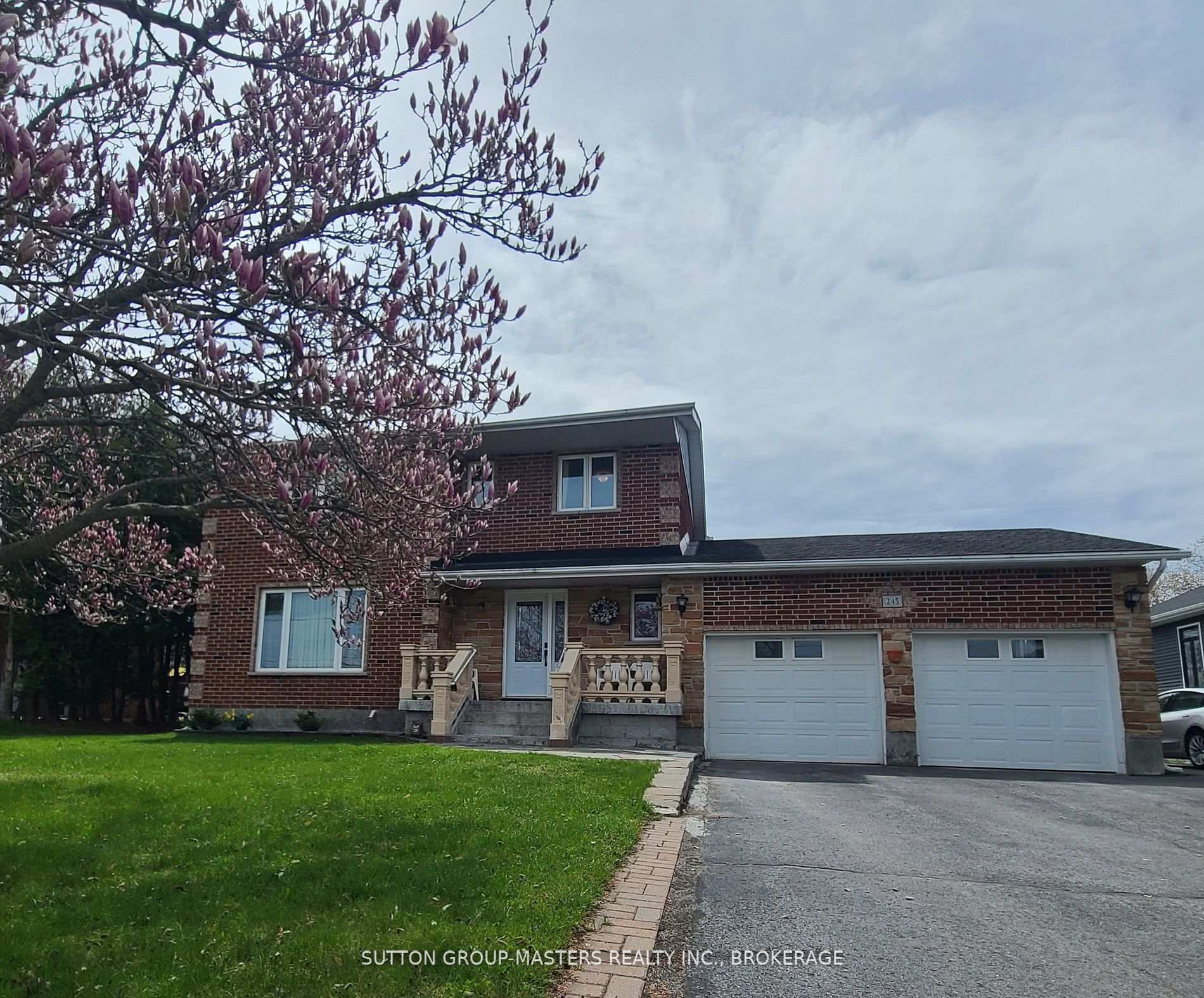 245 Arnold Street, Kingston, ON, exterior