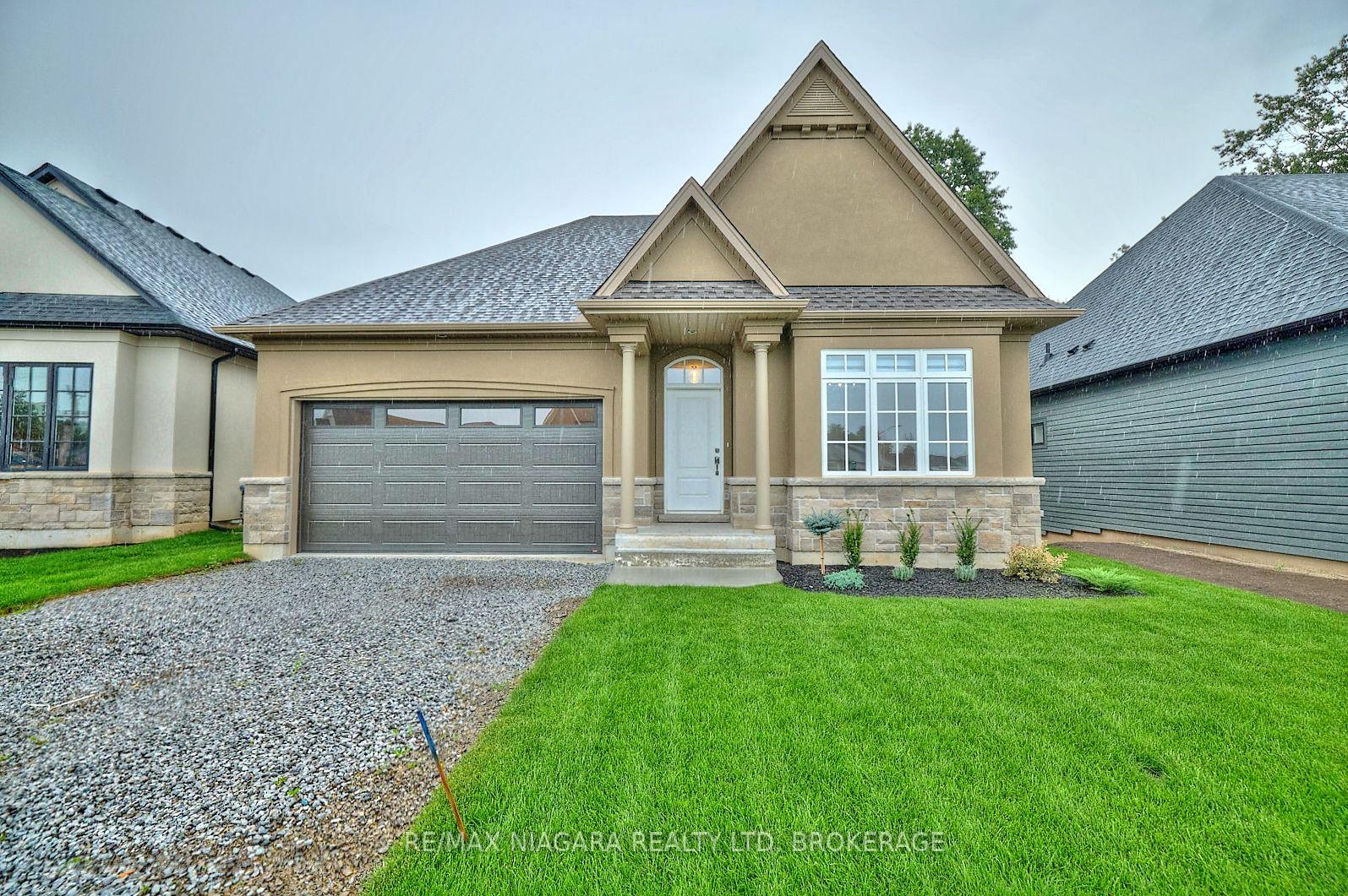 3554 Whispering Woods Trail, Fort Erie, ON, exterior