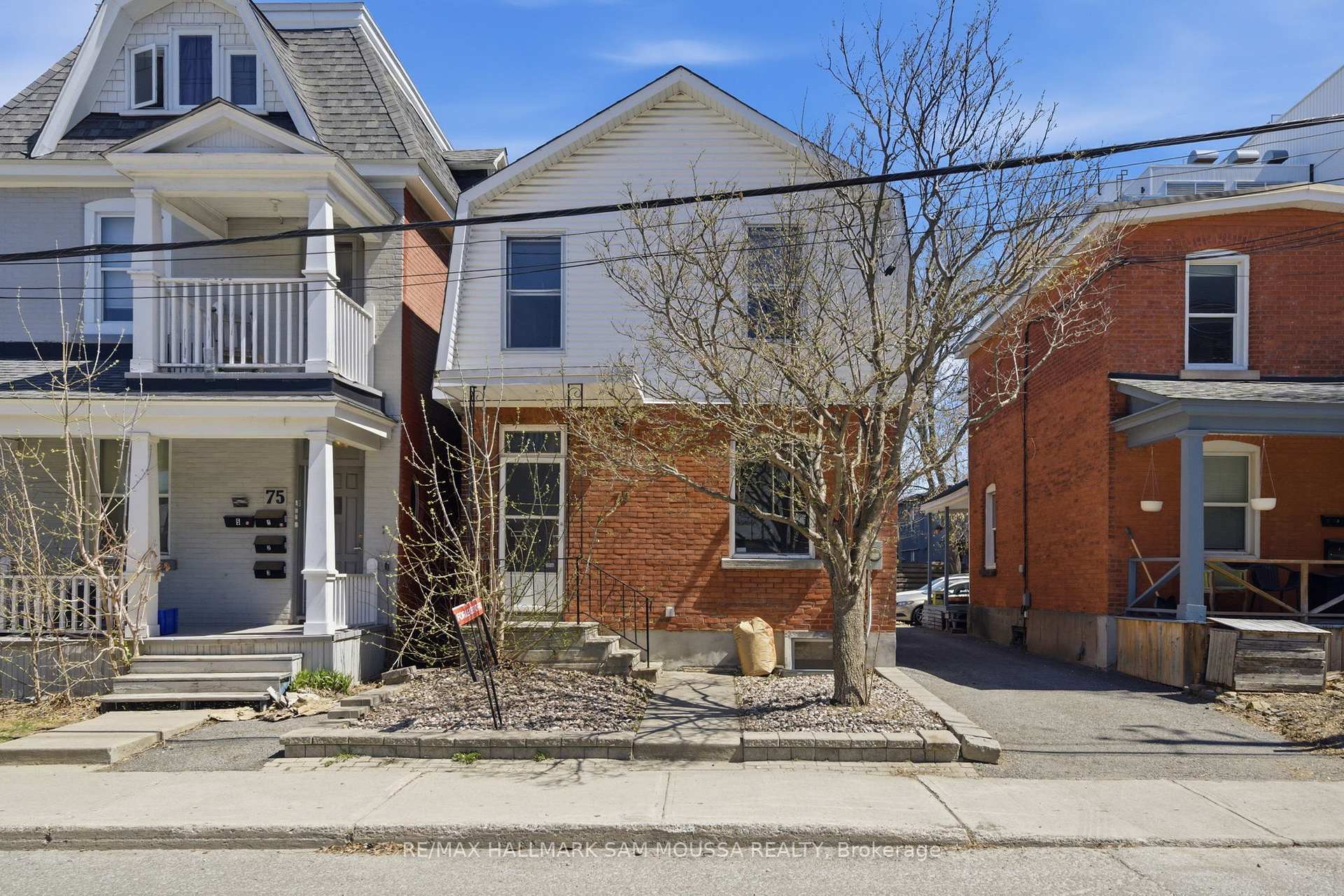 79 Hinton Avenue N, Tunneys Pasture and Ottawa West, ON, exterior