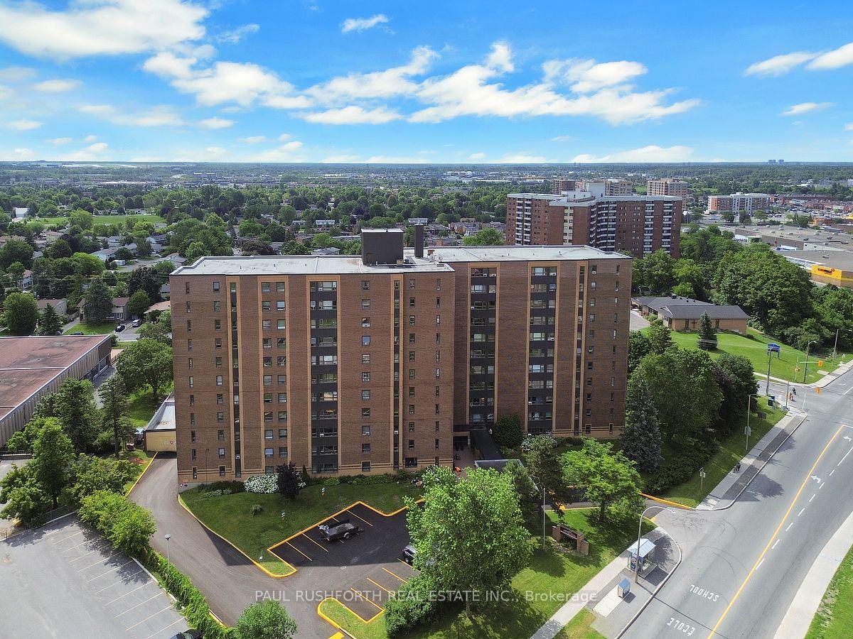 201 - 1356 Meadowlands Drive E, Cityview - Parkwoods Hills - Rideau Shore, ON, exterior