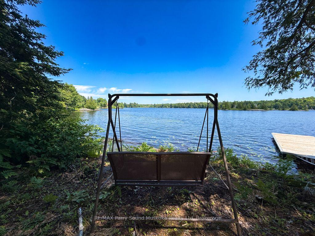 473 North Meadowcove Road, Whitestone, ON, exterior