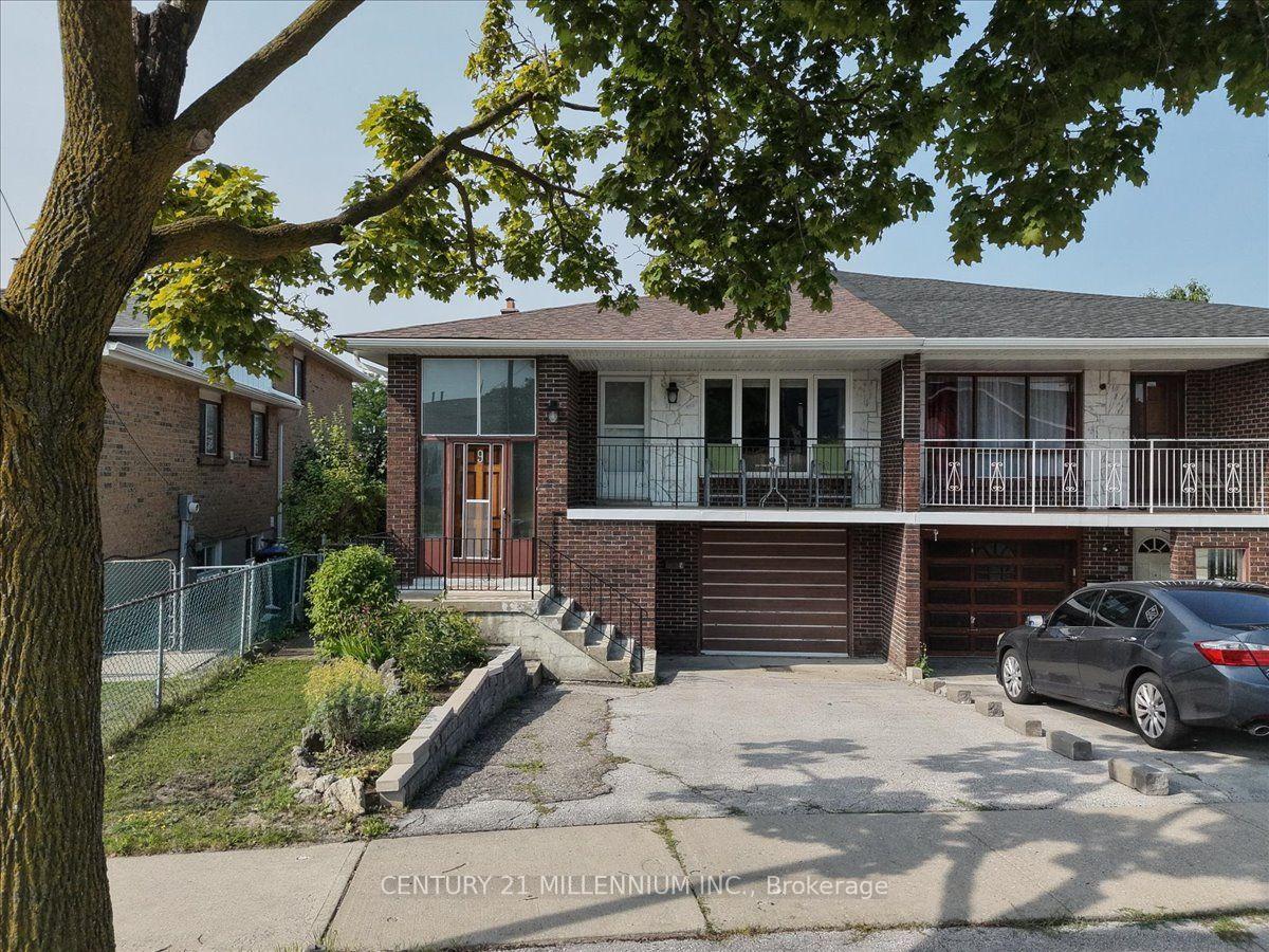 9 Cheryl Court, Brampton, ON, exterior