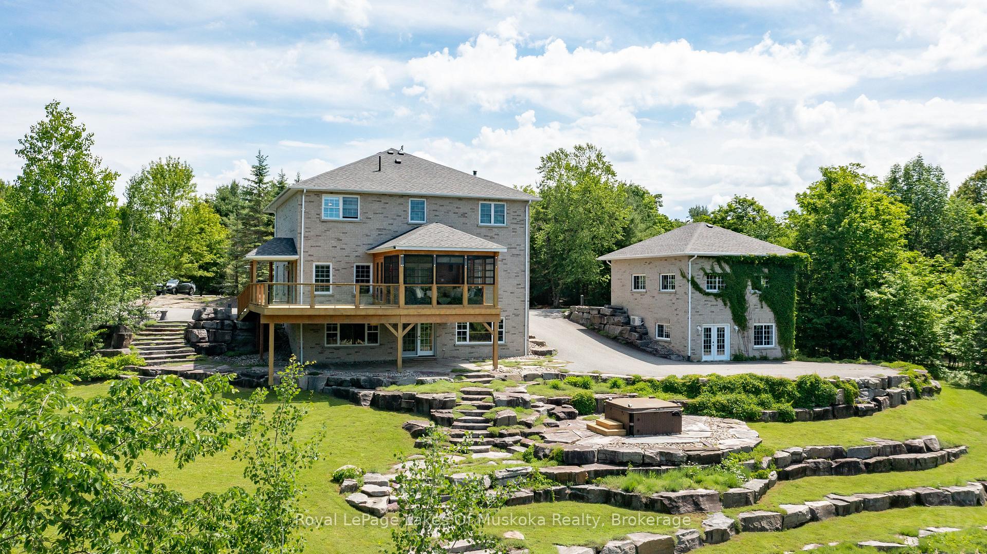 1039 Ziska Road, Bracebridge, ON, exterior