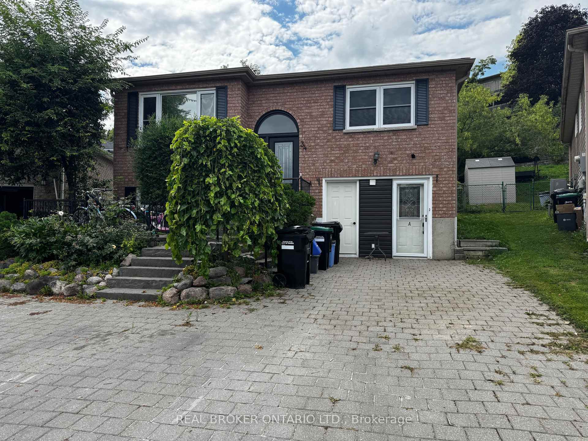 A - 34 Engel Crescent, Barrie, ON, exterior