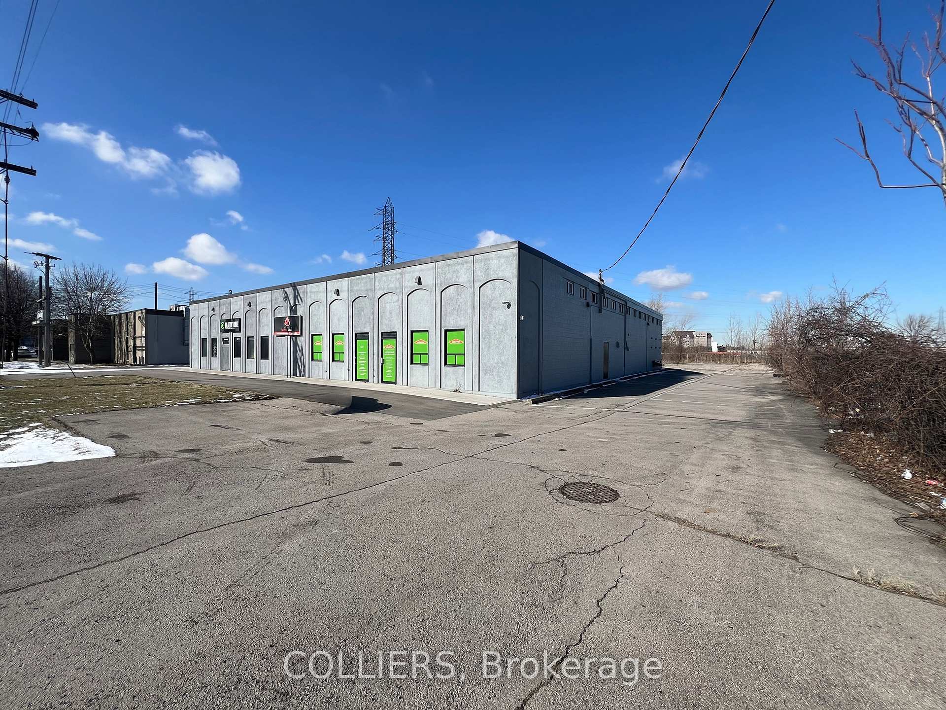 1 - 229 Lanark Street, Hamilton, ON, exterior
