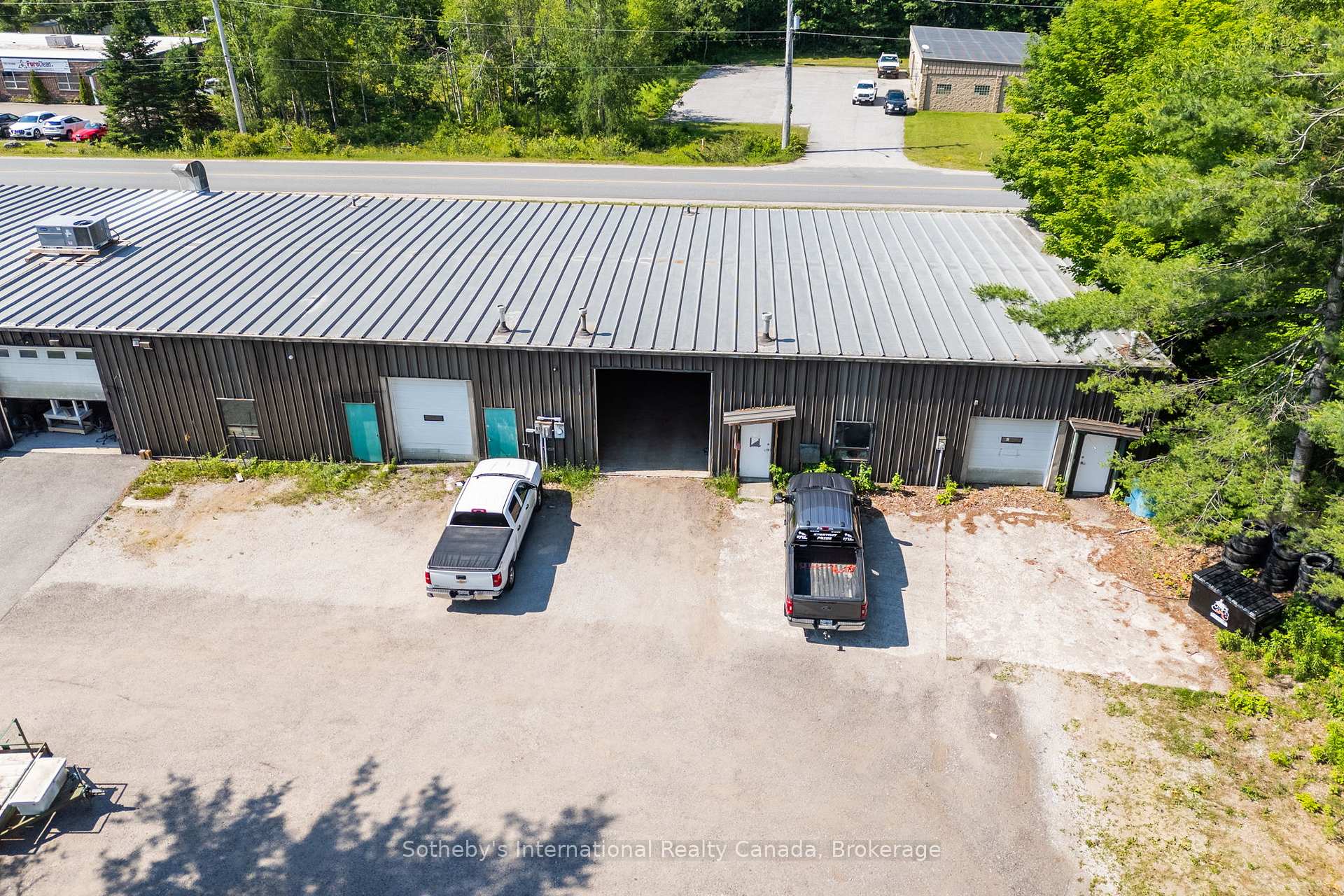 5 - 100 Progress Road, Gravenhurst, ON, exterior