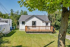 27182 Woodbine Avenue, Georgina, ON, exterior