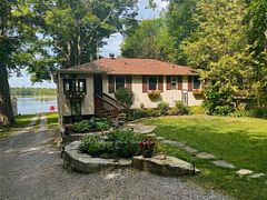 12 Woodland Trail, Trent Lakes, ON, exterior