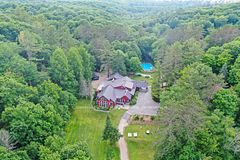 848 CLEARWATER LAKE Road, Huntsville, ON, exterior