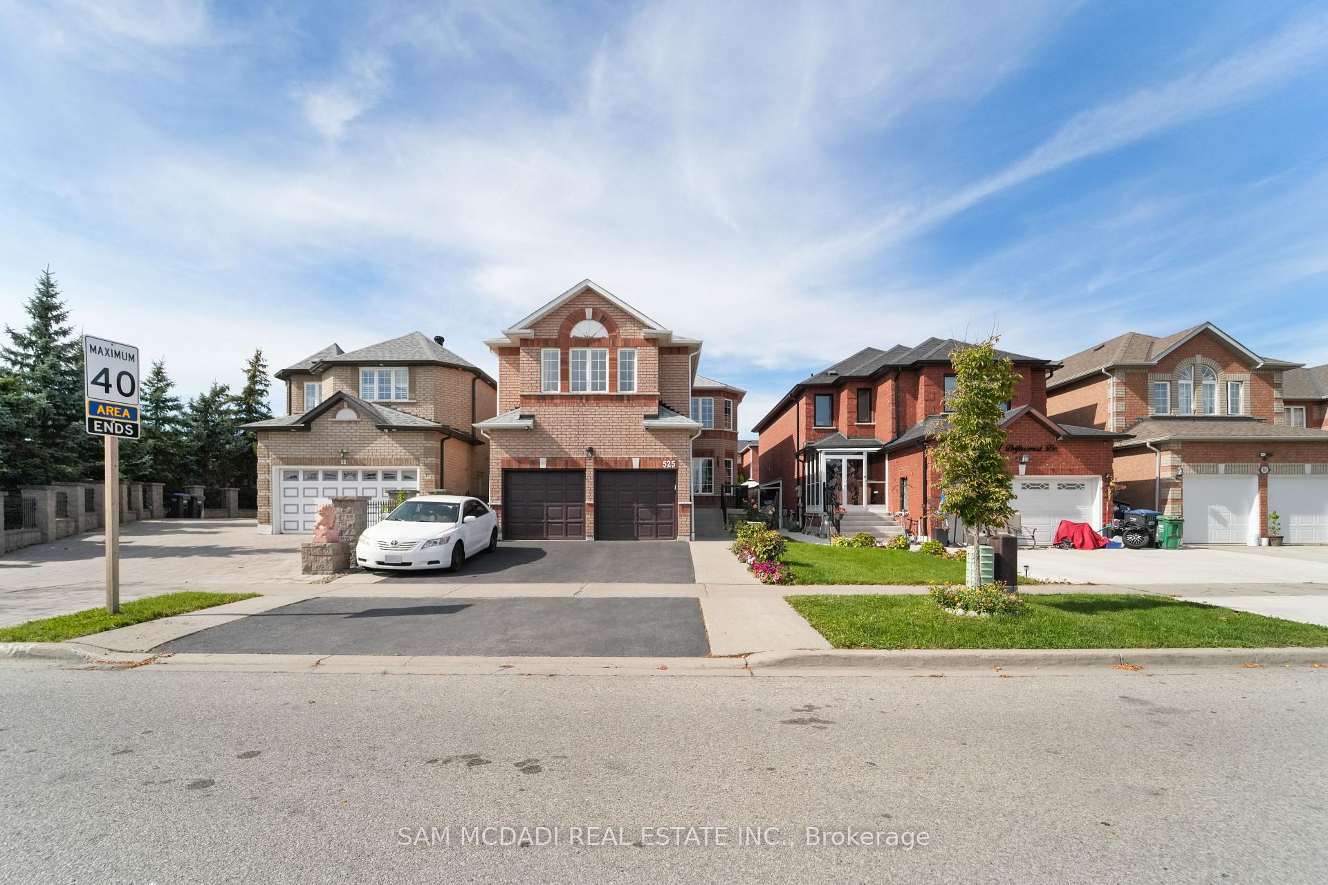 525 Driftcurrent Drive, Mississauga, ON, exterior