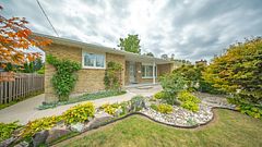 162 Victoria Street, Norfolk, ON, exterior