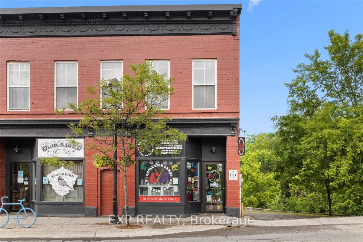 1 - 10 Prescott Street, North Grenville, ON, exterior