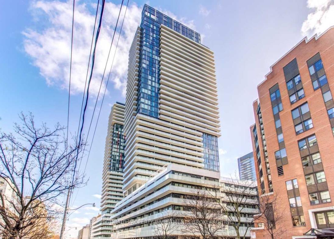 228 - 161 Roehampton Avenue, Toronto C10, ON, exterior
