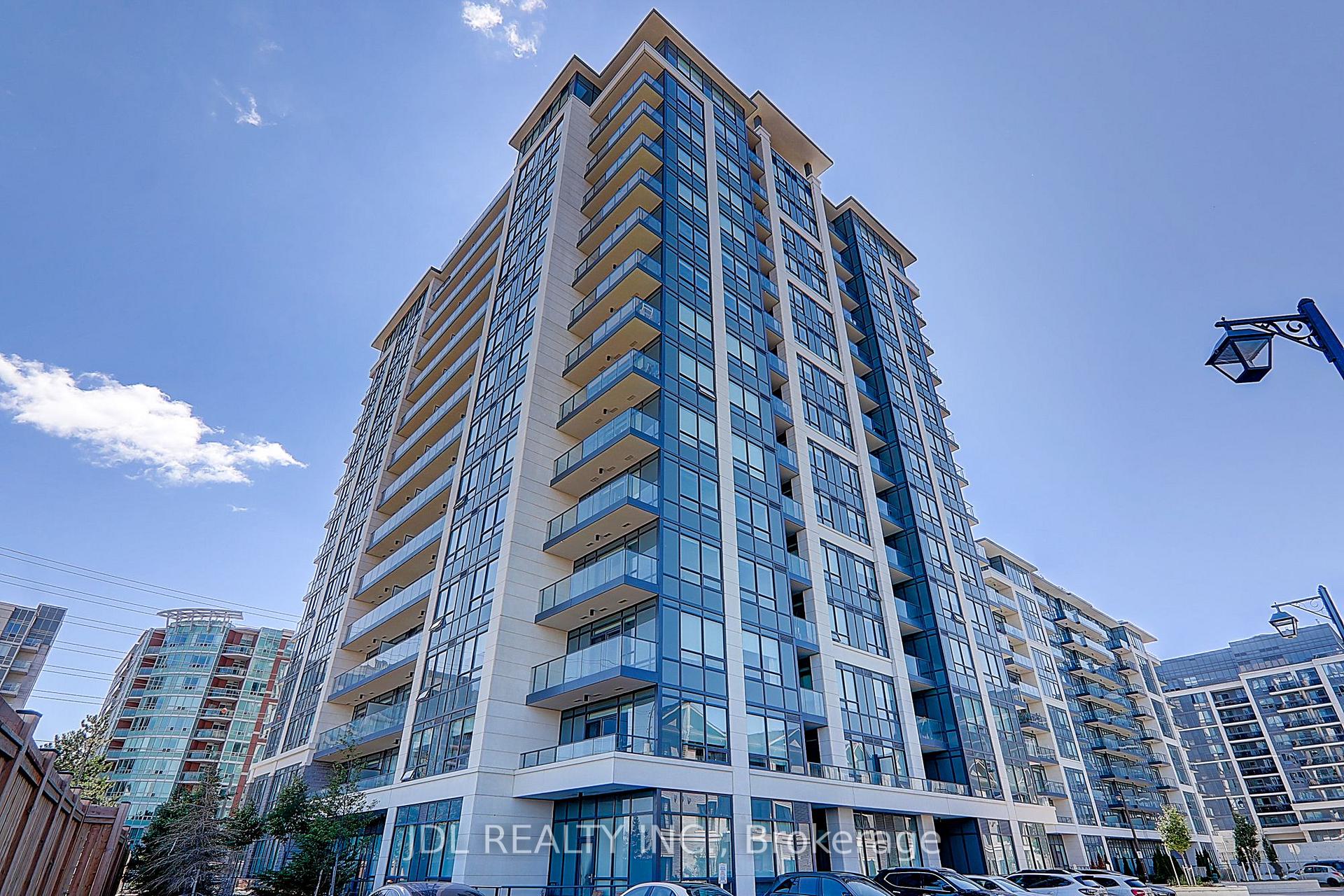 303 - 398 Highway 7 Street E, Richmond Hill, ON, exterior
