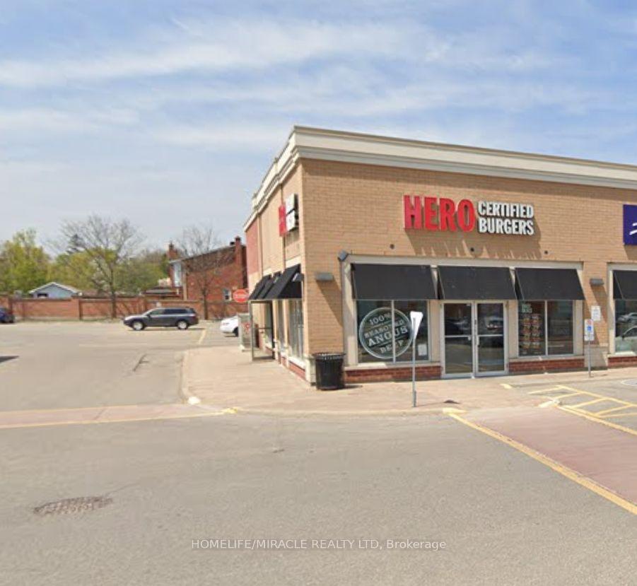 10025 Hurontario Street, Brampton, ON, exterior