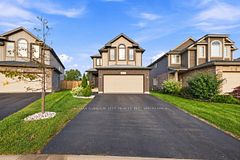 8377 Jeffrey Court, Niagara Falls, ON, exterior