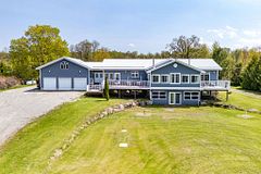 700 Point Church Drive, North Algona Wilberforce, ON, exterior