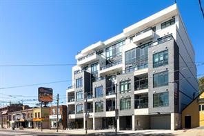 303 - 800 Broadview Avenue, Toronto E03, ON, exterior