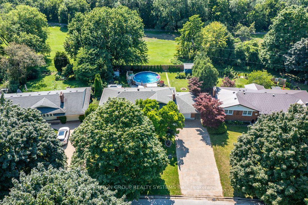 55 Richelieu Drive, St. Catharines, ON, exterior