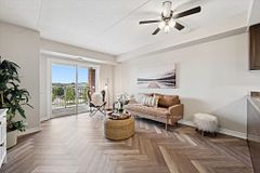 313 - 60 Lynnmore Street SW, Guelph, ON, exterior