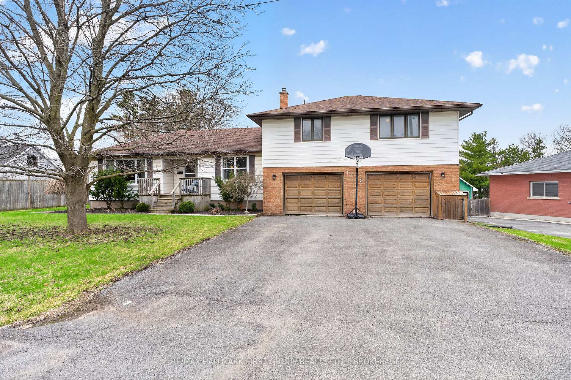 1198 Brass Drive, Kingston, ON, exterior
