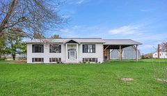 2811-2815 Rolland Massie Road, North Glengarry, ON, exterior
