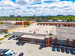 4 & 5 - 150 Norfinch Drive, Toronto W05, ON, exterior