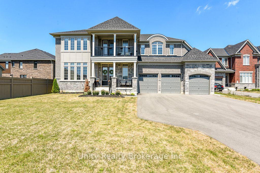 30 Magnolia Avenue N, Adjala-Tosorontio, ON, exterior